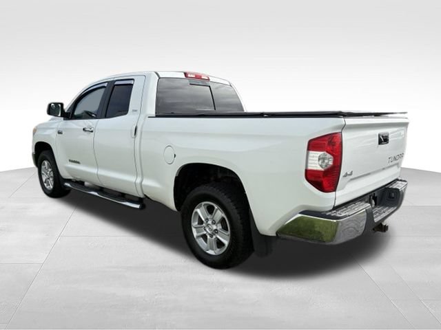 Used 2015 Toyota Tundra SR5 AWD/4WD image 2