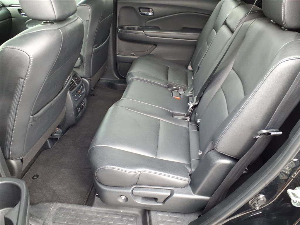 Used 2021 Honda Pilot Touring image 21