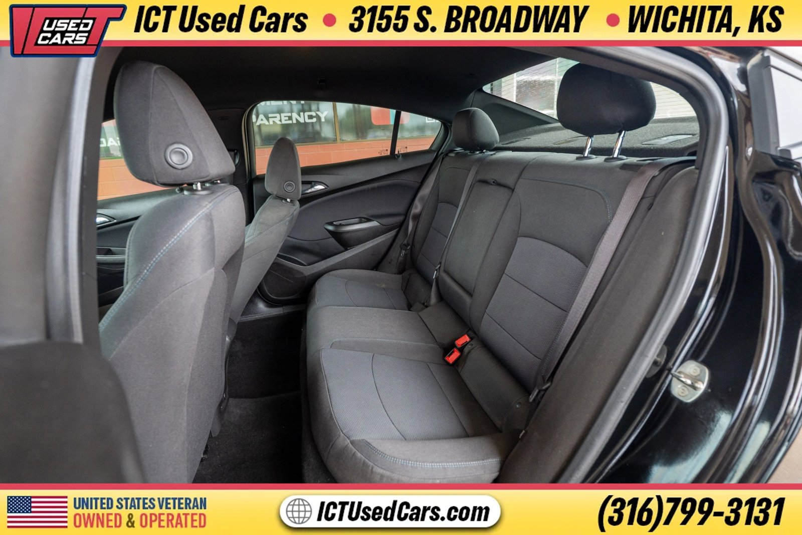 Used 2019 Chevrolet Cruze LT w/ Convenience Package FWD image 11