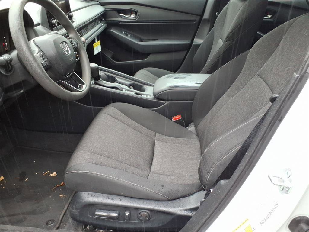 Used 2024 Honda Accord EX image 9