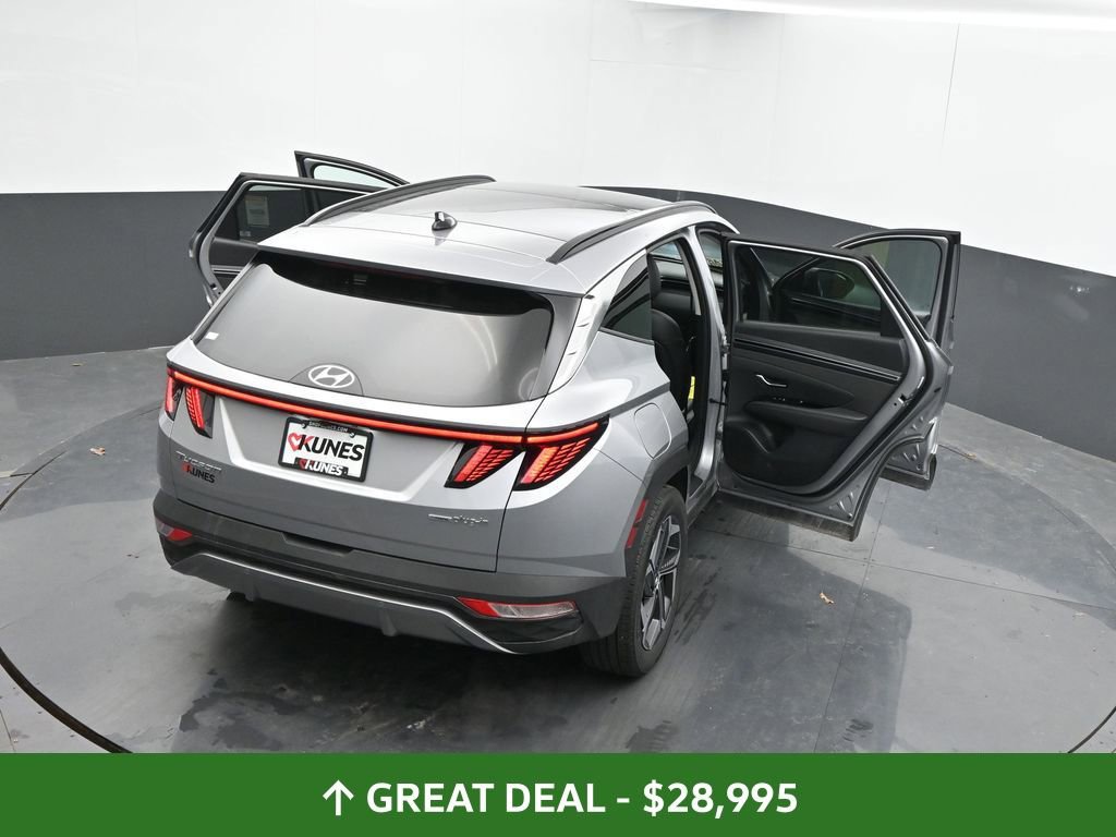 Used 2024 Hyundai Tucson Limited image 60