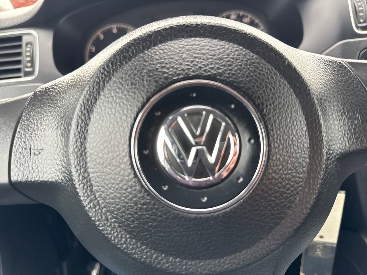 Used 2011 Volkswagen Jetta SE image 26