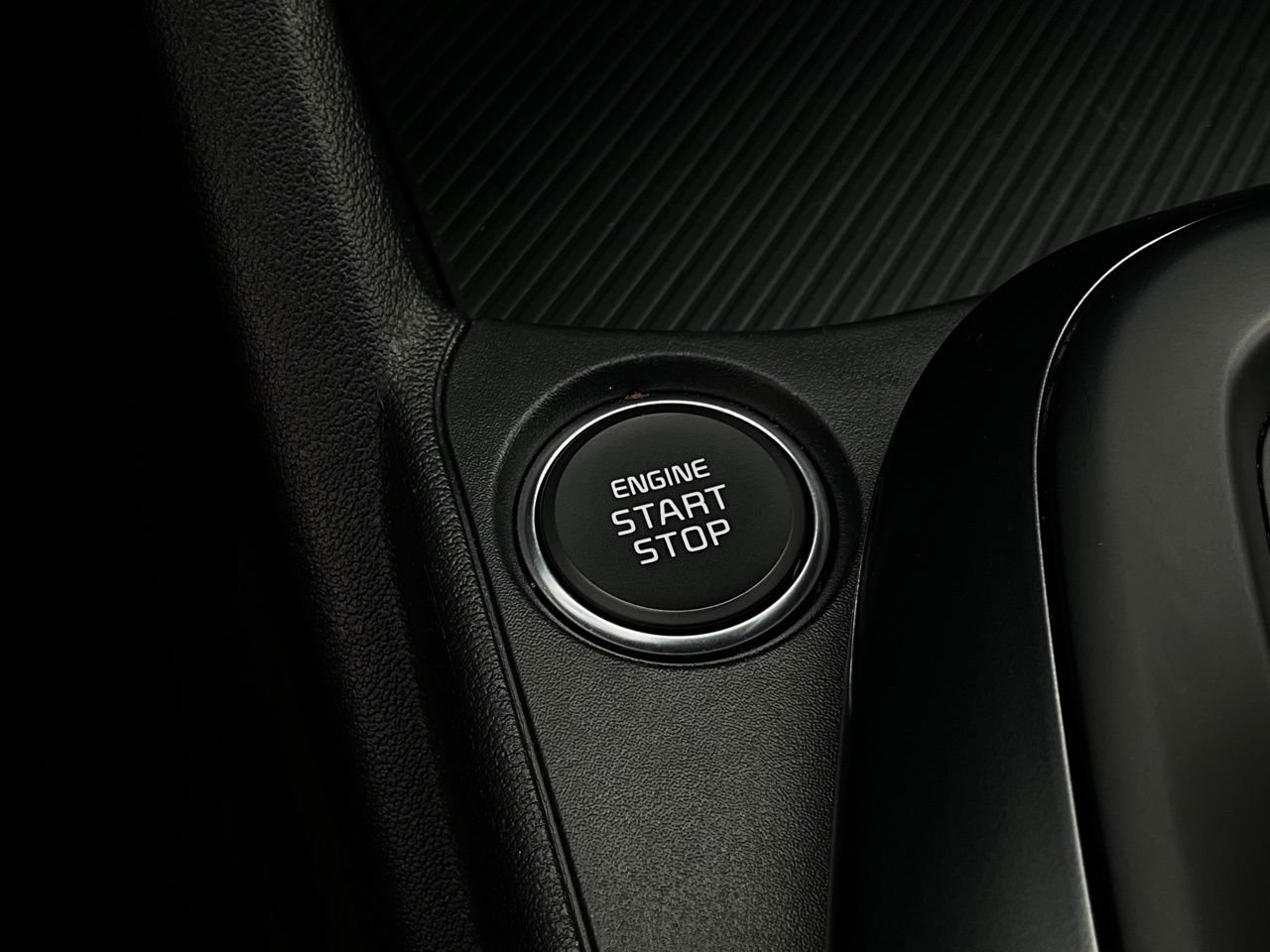 Used 2025 Kia K4 LXS image 24