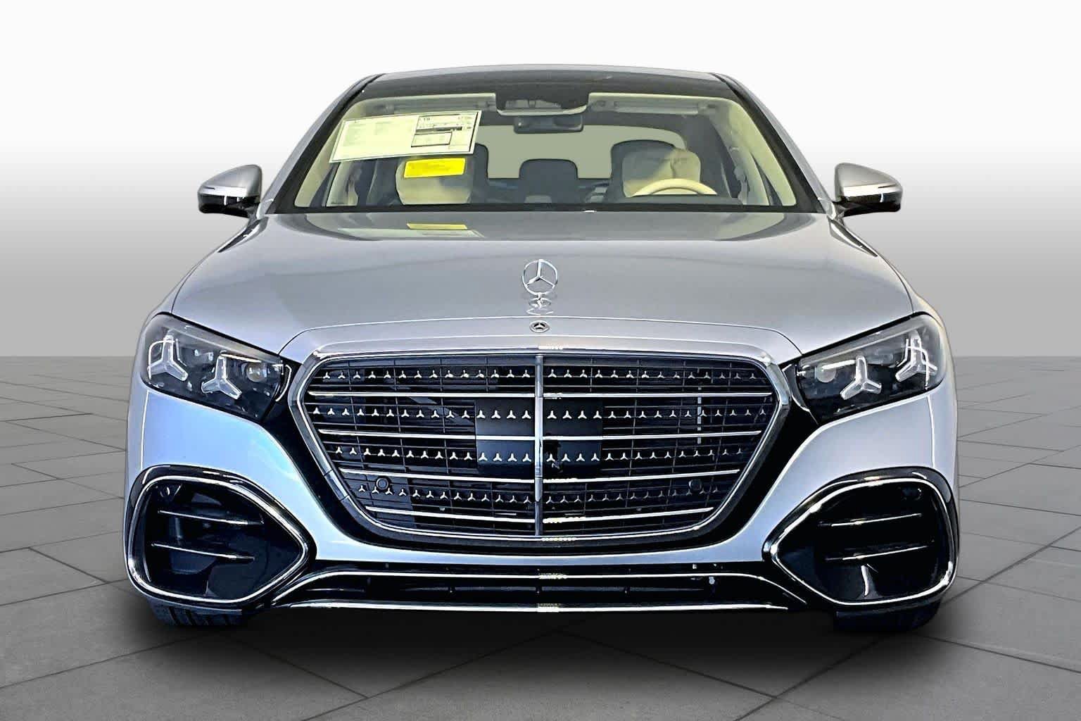 New 2027 Mercedes-Benz S 580 4MATIC Sedan image 2