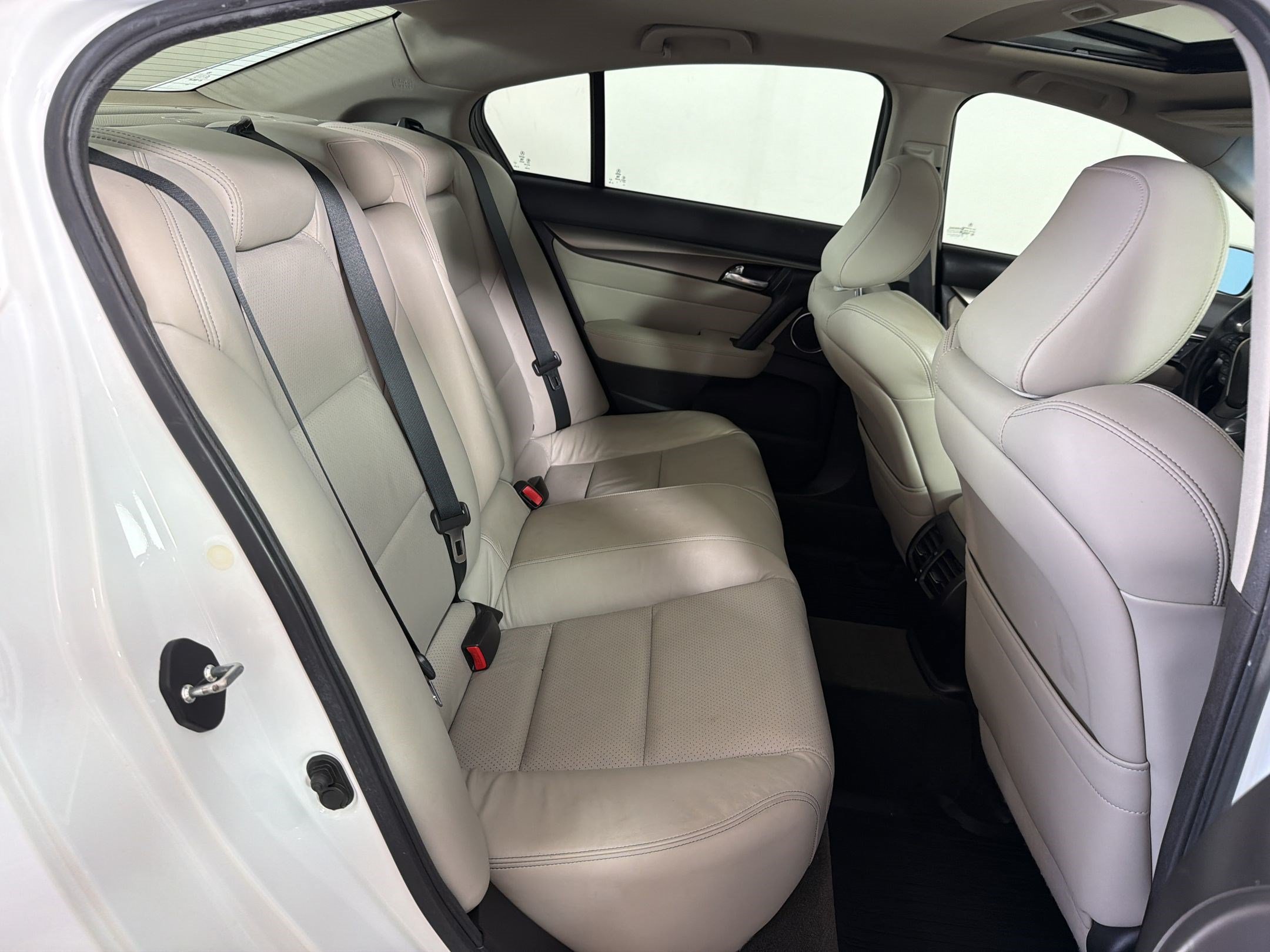 Used 2012 Acura TL SH-AWD image 31