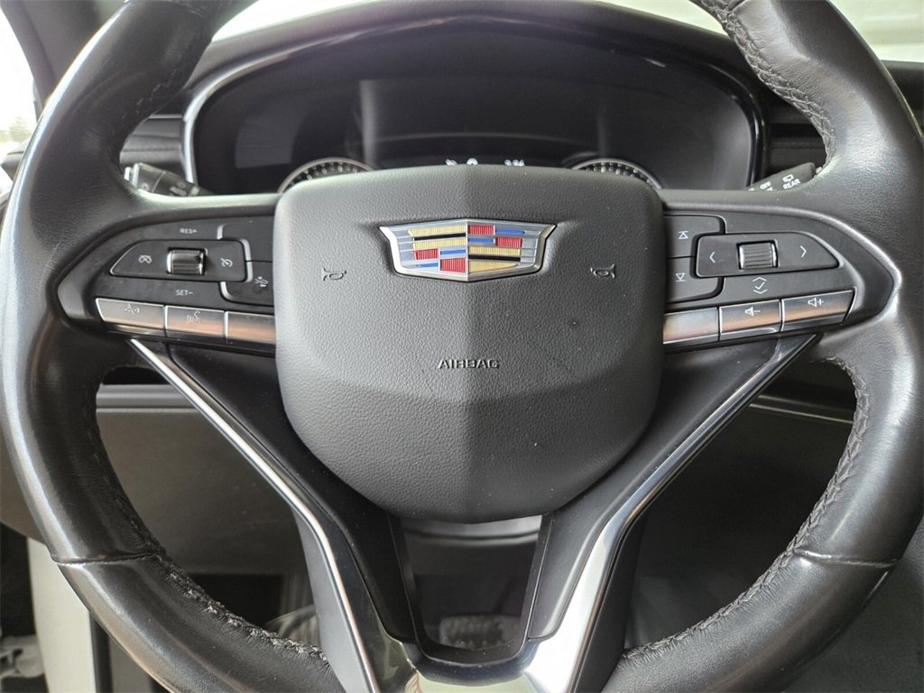 Used 2021 Cadillac XT6 Luxury image 34