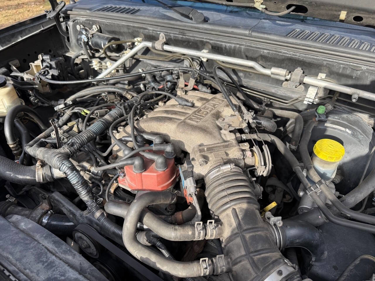 Used 2002 Nissan Frontier SE image 39