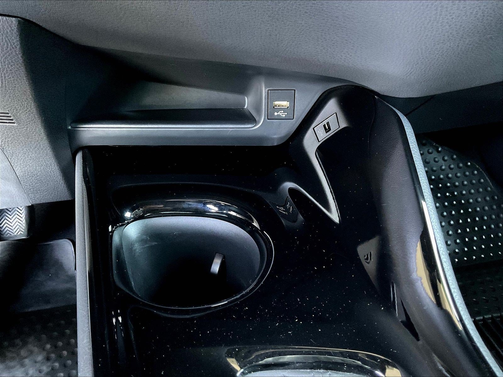 Used 2020 Toyota C-HR XLE FWD image 14