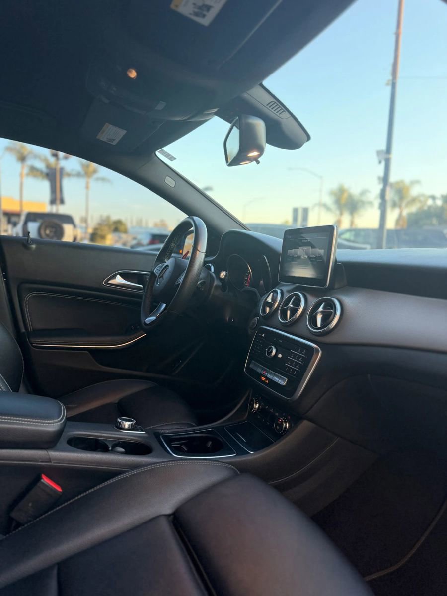Used 2018 Mercedes-Benz CLA 250 image 10