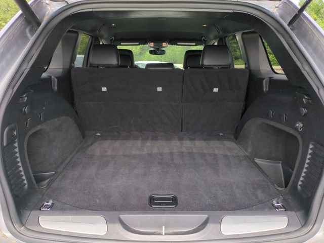 Used 2019 Jeep Grand Cherokee Limited AWD/4WD image 16