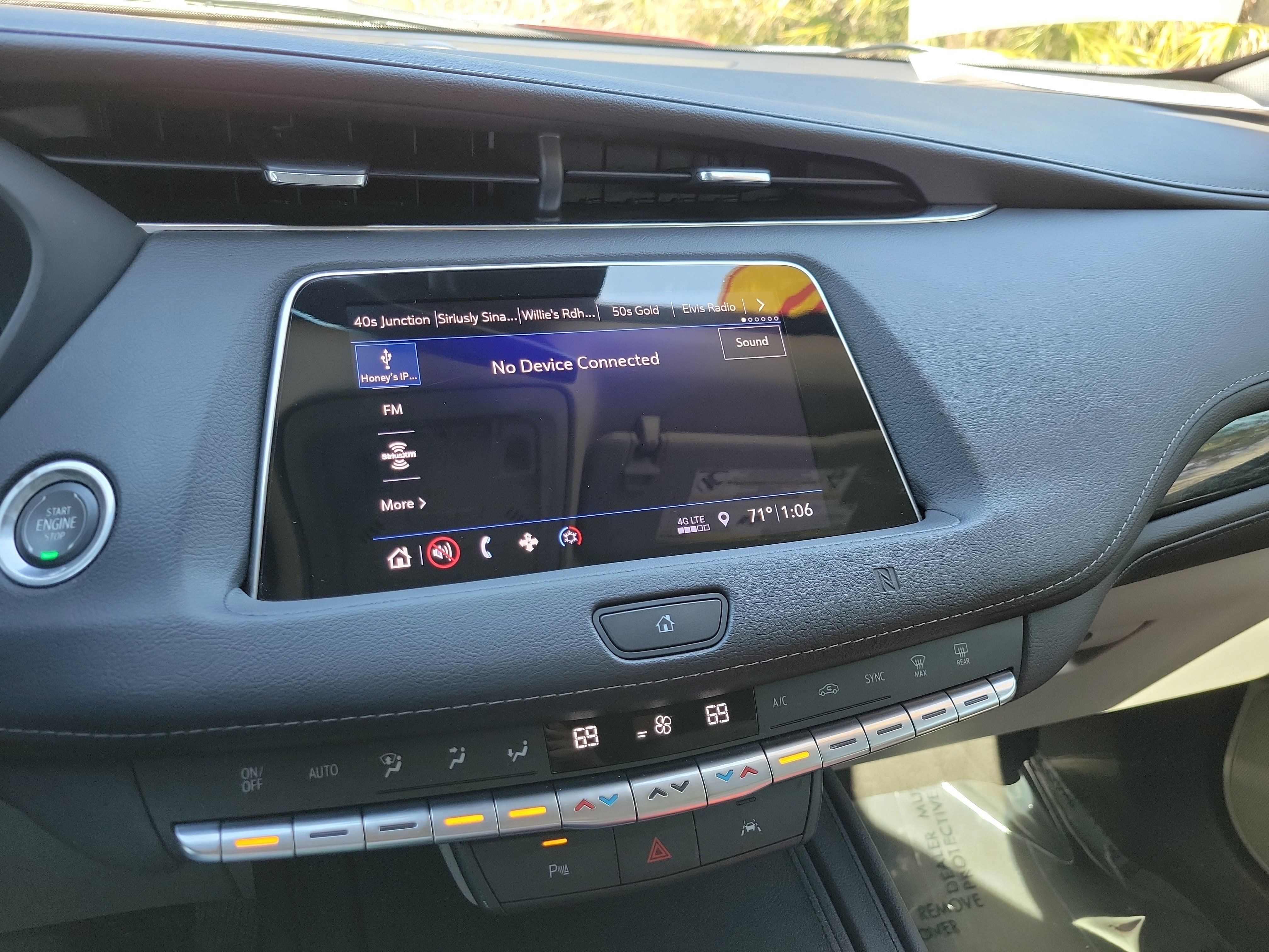 Used 2019 Cadillac XT4 Premium Luxury w/ Driver Awareness Package image 20