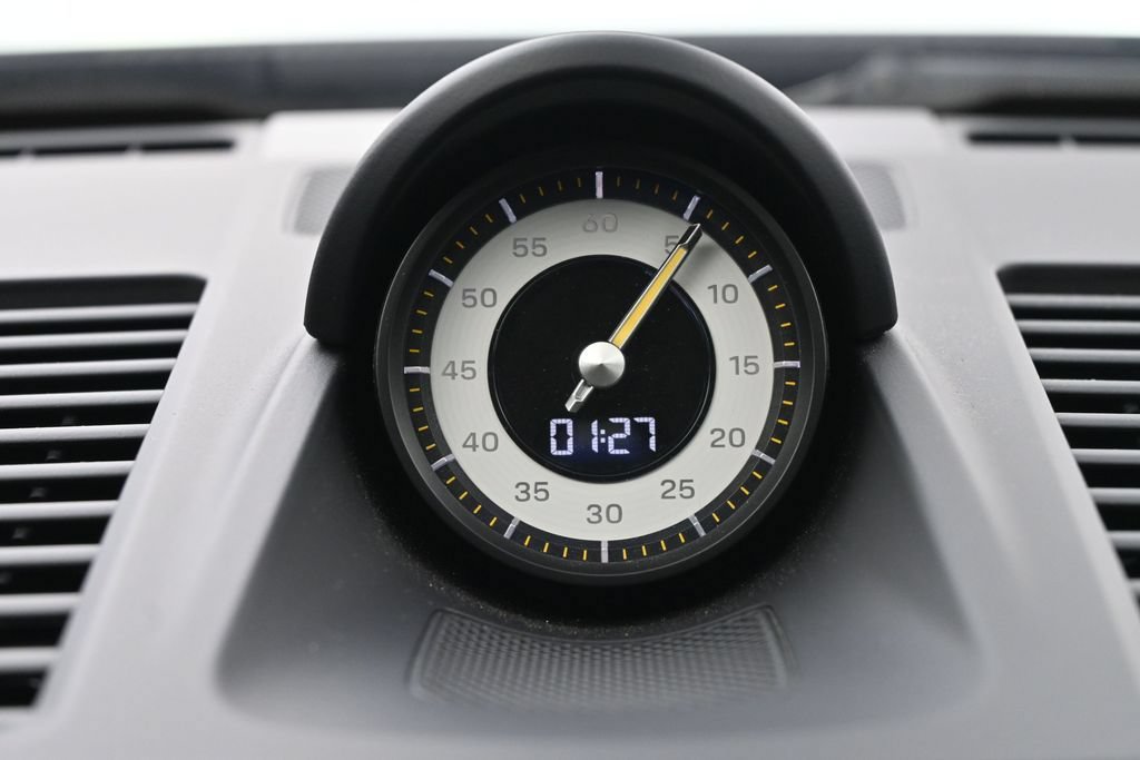 Used 2024 Porsche 911 GT3 RS RWD image 11