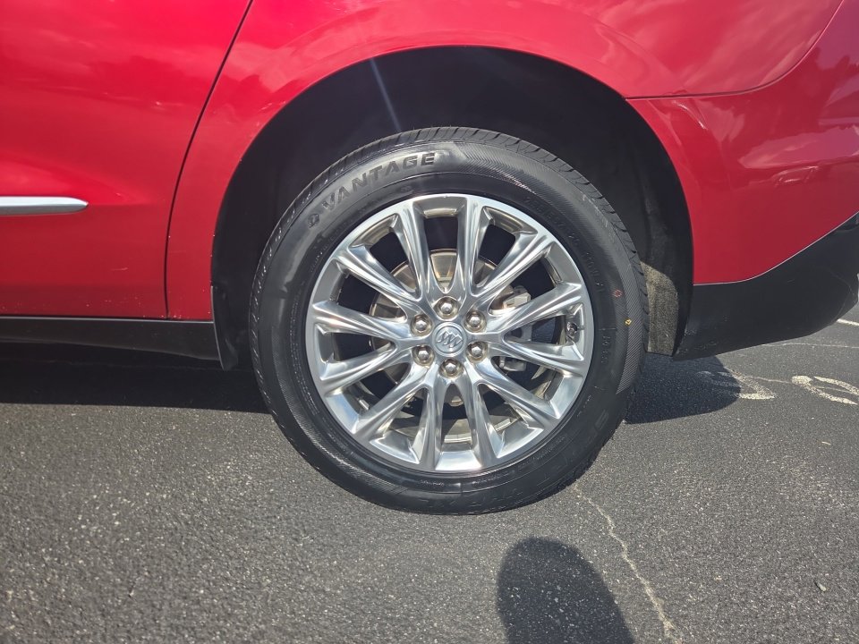 Used 2021 Buick Enclave Essence w/ Sound and Sites Package FWD image 26
