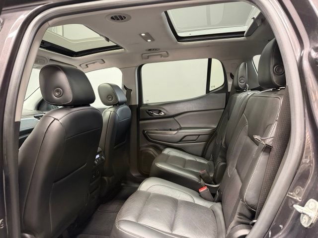 Used 2017 GMC Acadia SLT AWD/4WD image 19
