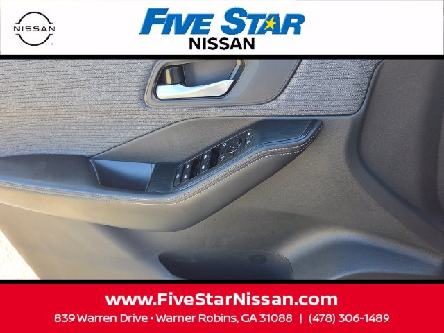 Used 2021 Nissan Rogue SV FWD image 28