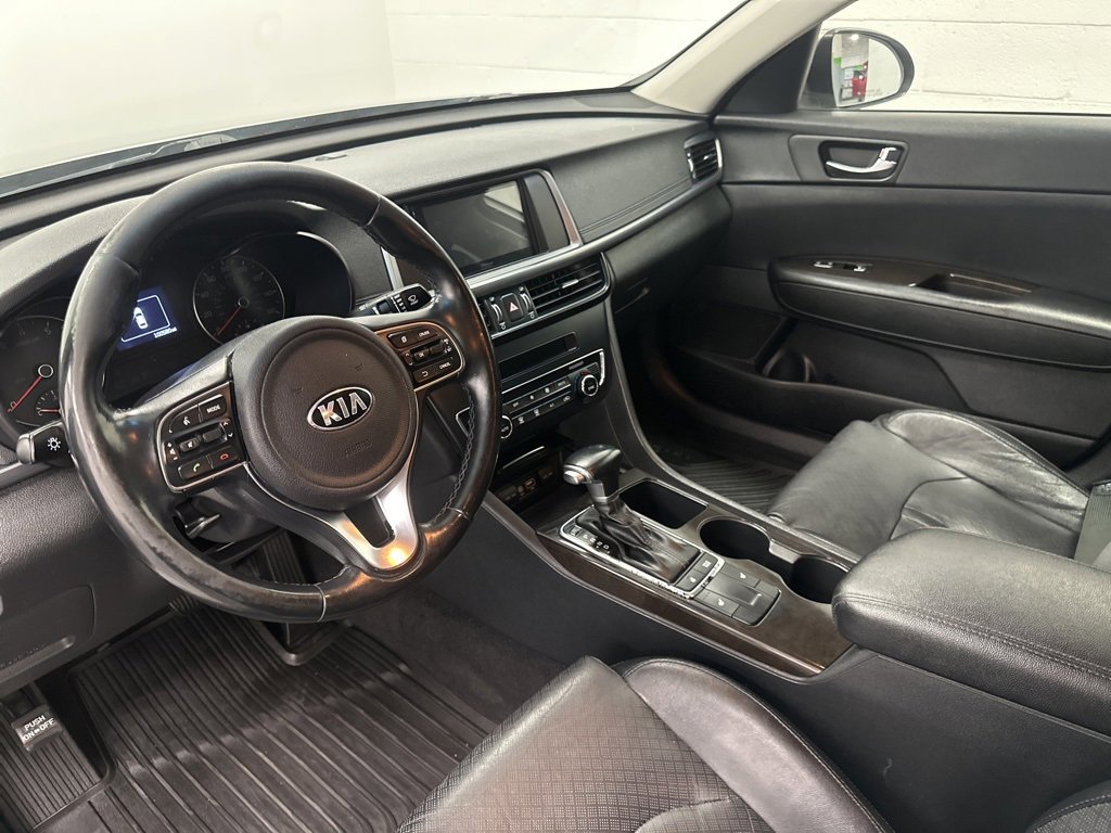 Used 2016 Kia Optima EX image 18