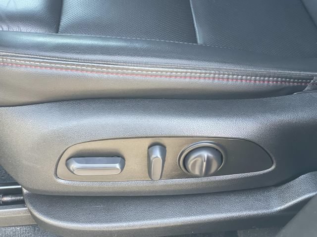 Used 2023 Chevrolet Traverse RS w/ LPO, Floor Liner Package FWD image 21