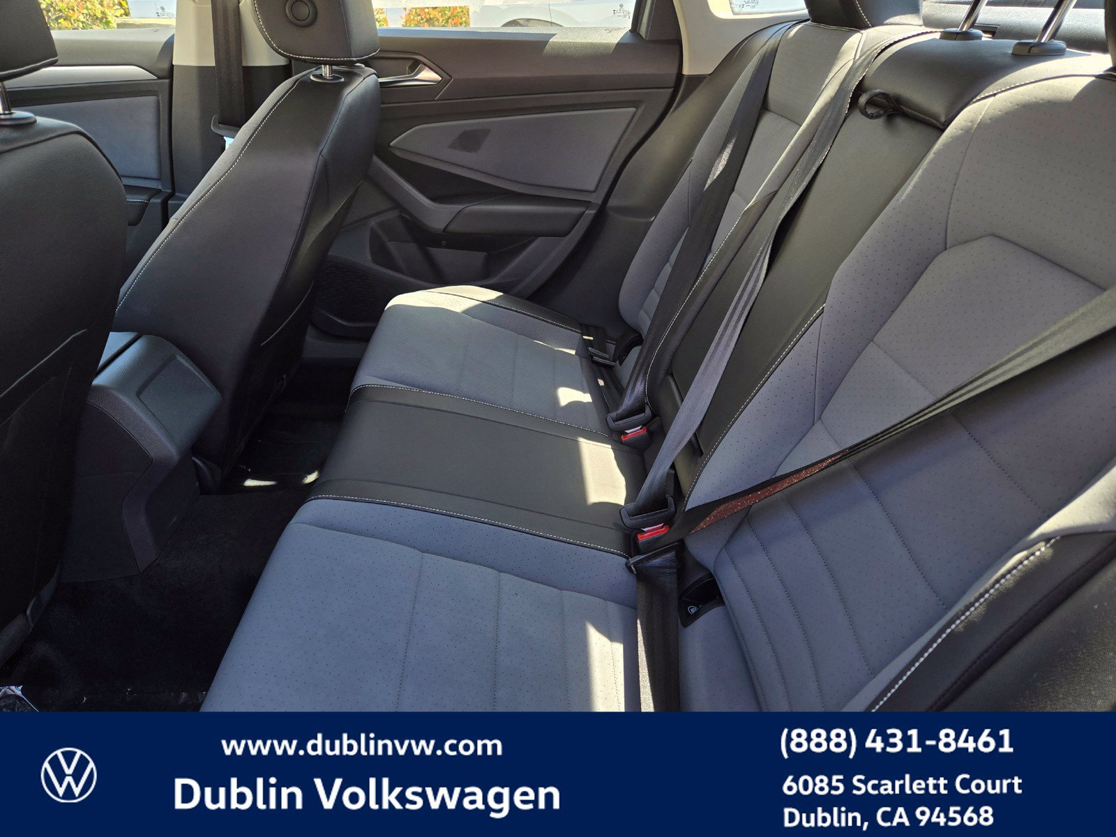 New 2026 Volkswagen Jetta SE FWD image 10