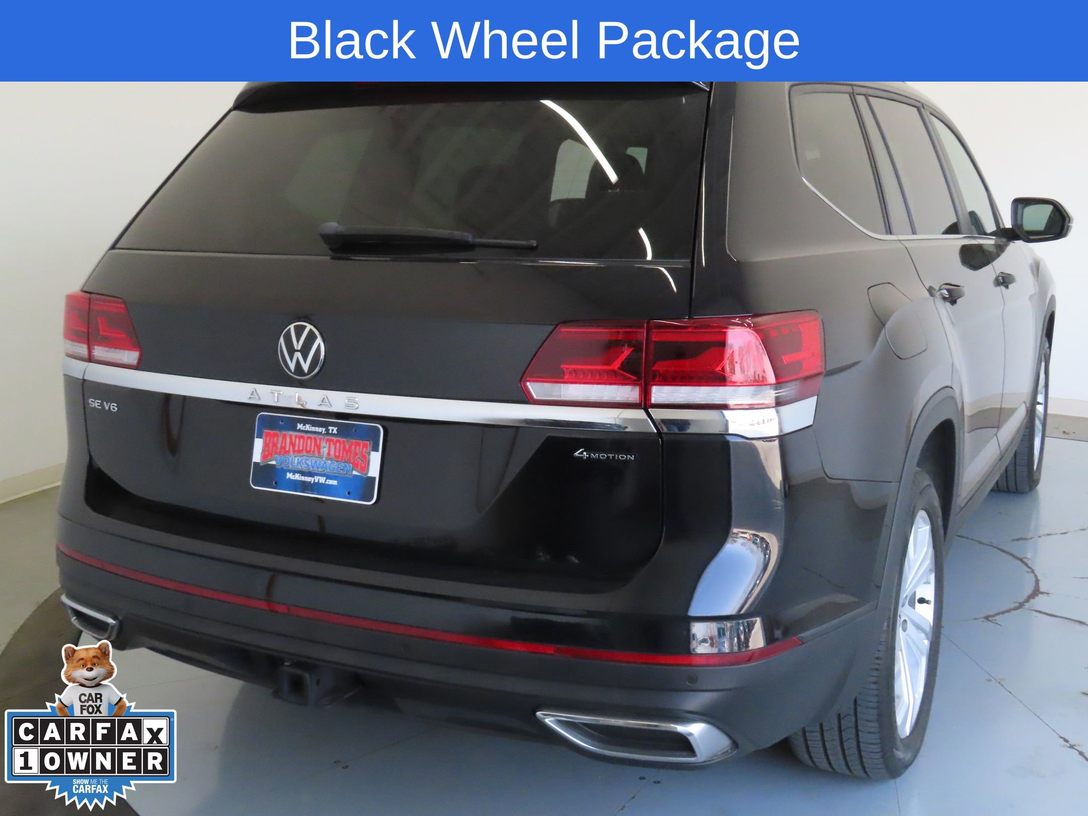 Used 2023 Volkswagen Atlas SE w/ Panoramic Sunroof Package image 4