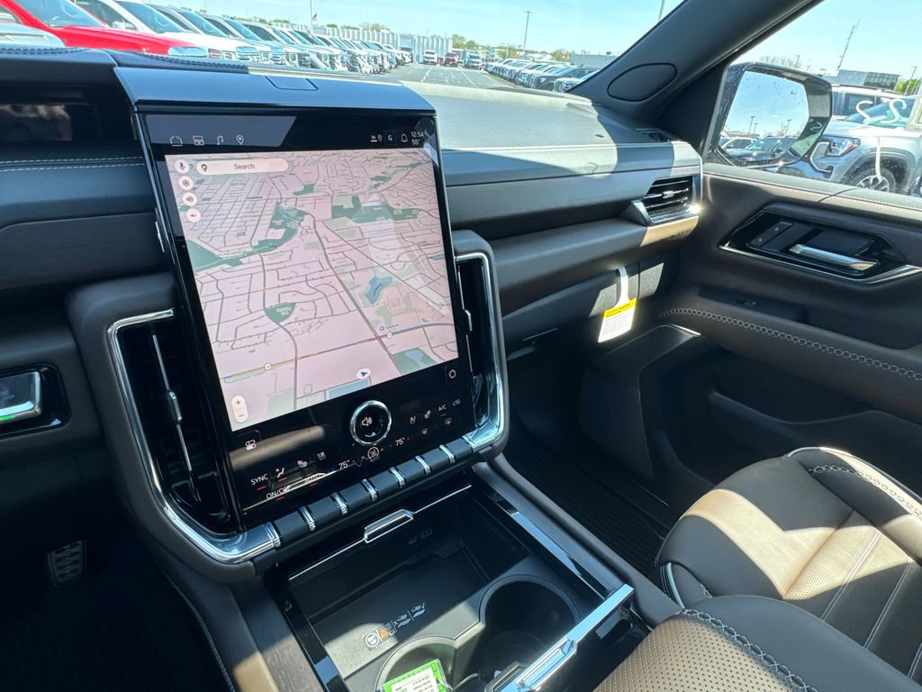 New 2026 GMC Yukon XL Denali Ultimate AWD/4WD image 37
