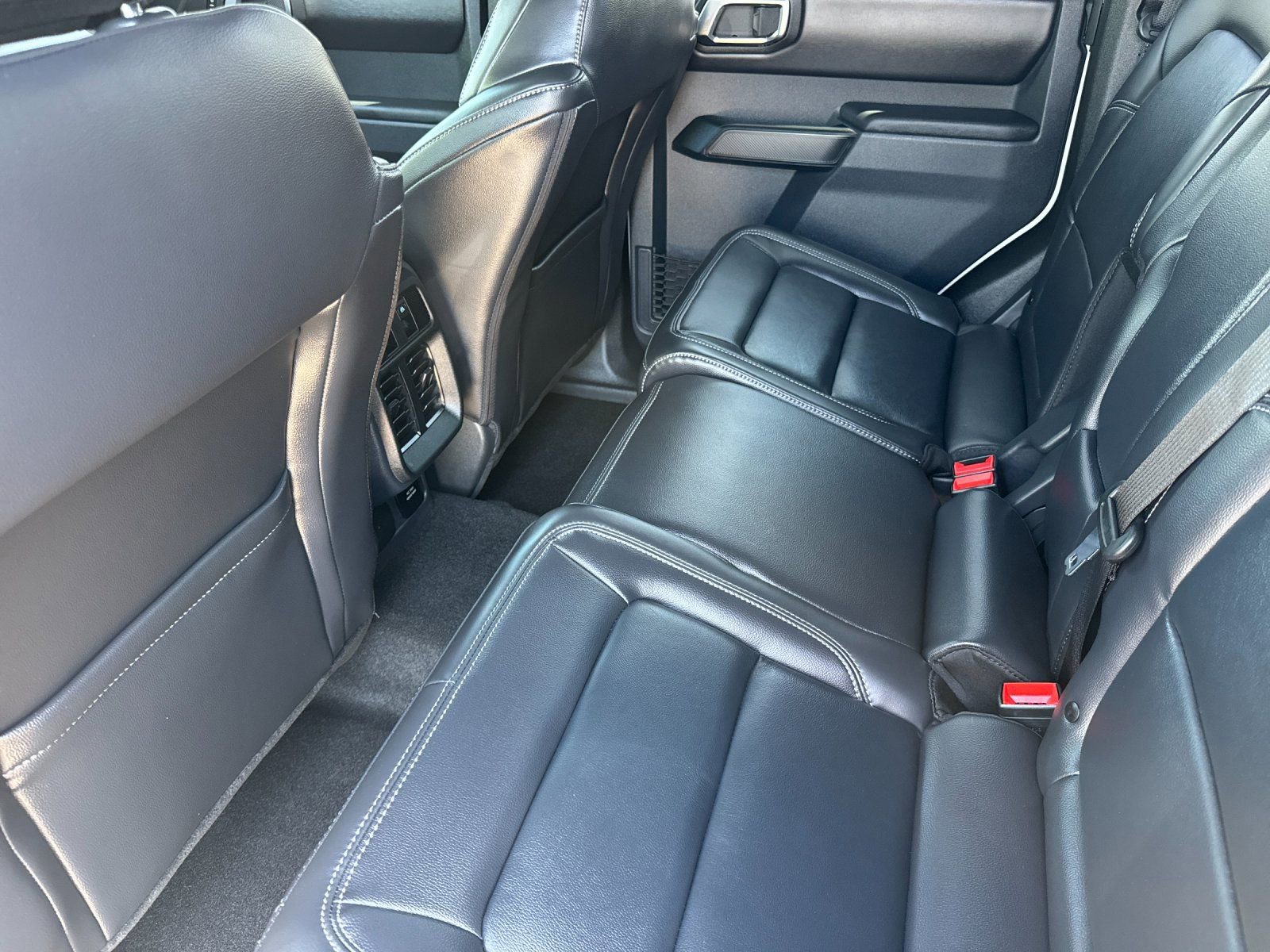 New 2025 Ford Bronco Outer Banks AWD/4WD image 13