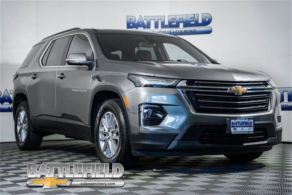 Used 2022 Chevrolet Traverse LT