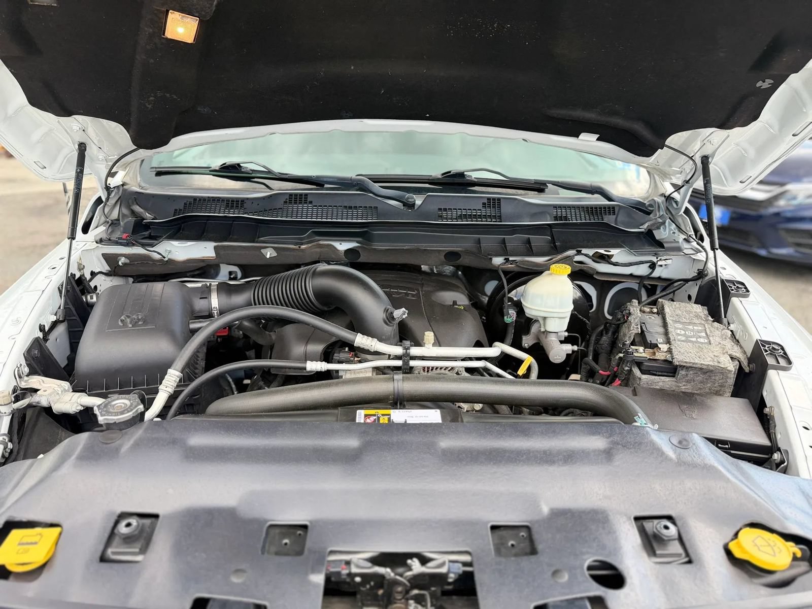Used 2016 RAM 1500 Rebel AWD/4WD image 12