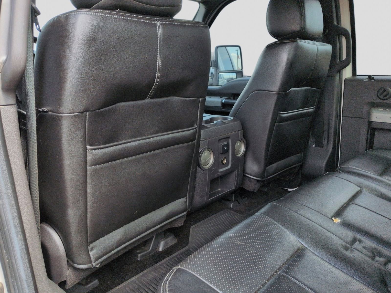 Used 2014 Ford F350 Lariat w/ Lariat Ultimate Package image 23