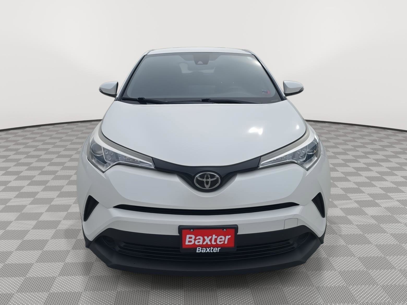 Used 2019 Toyota C-HR LE FWD image 10