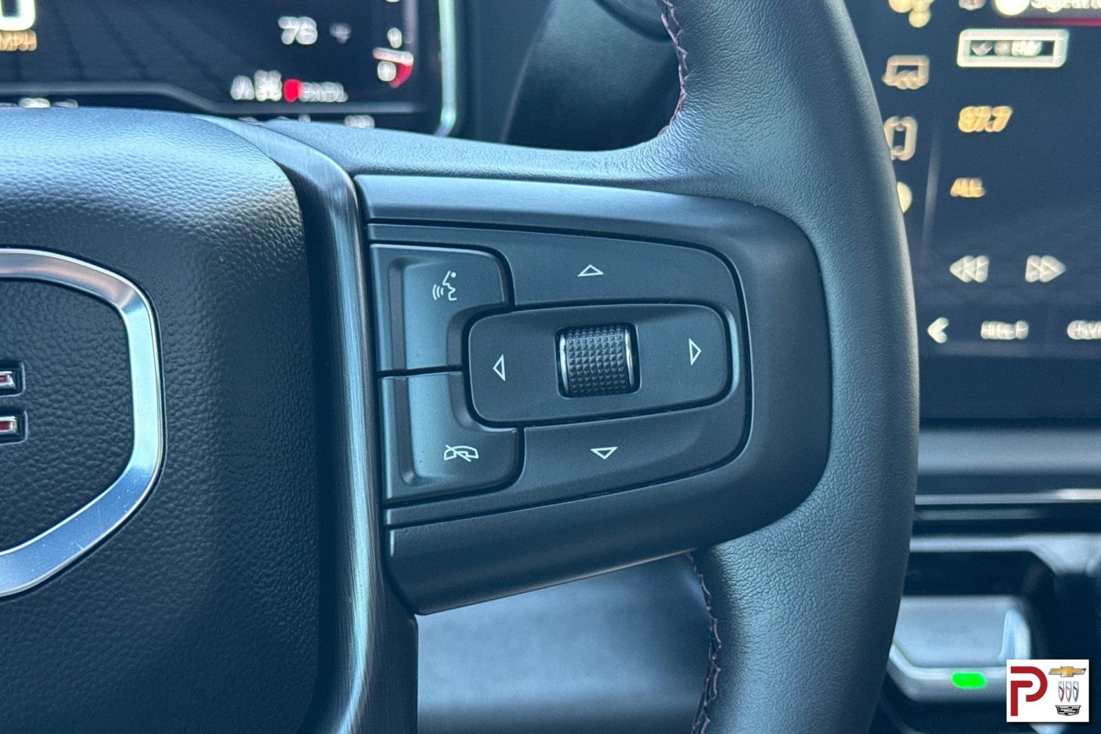 Certified 2025 GMC Sierra 2500 AT4X w/ AT4X AEV Edition AWD/4WD image 28