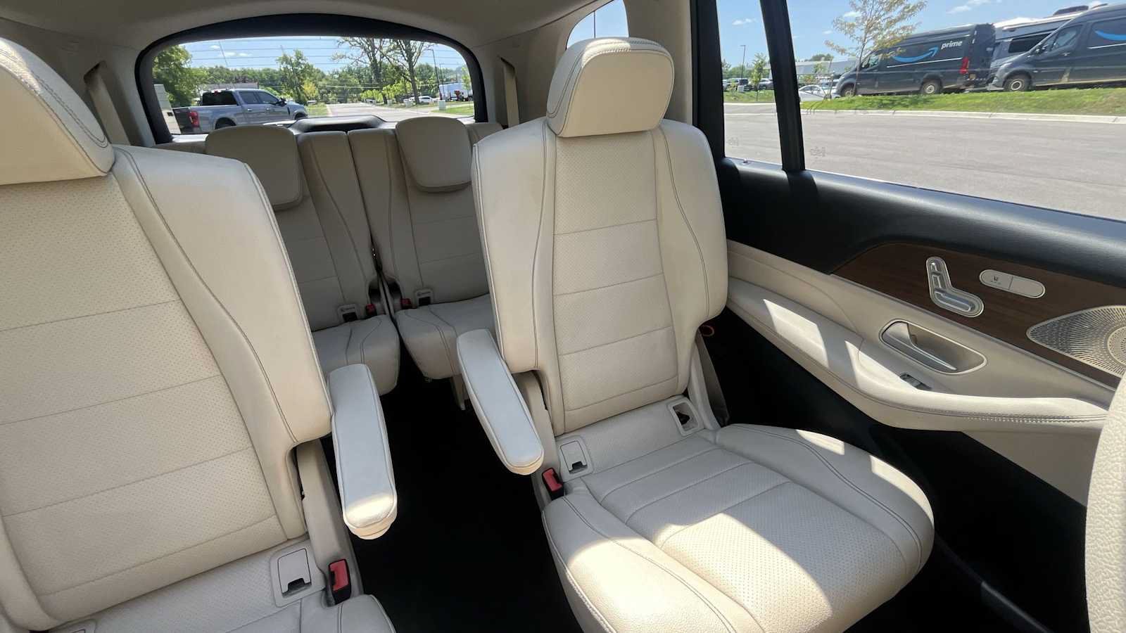 Used 2022 Mercedes-Benz GLS 450 4MATIC image 31