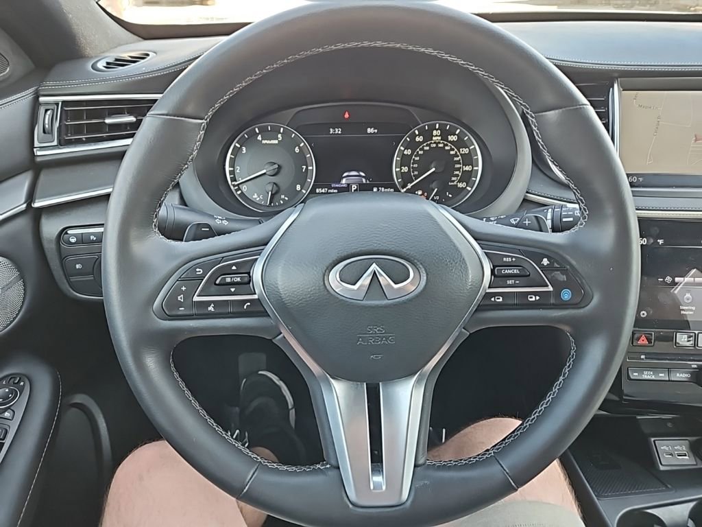 Used 2025 INFINITI QX55 Essential image 17