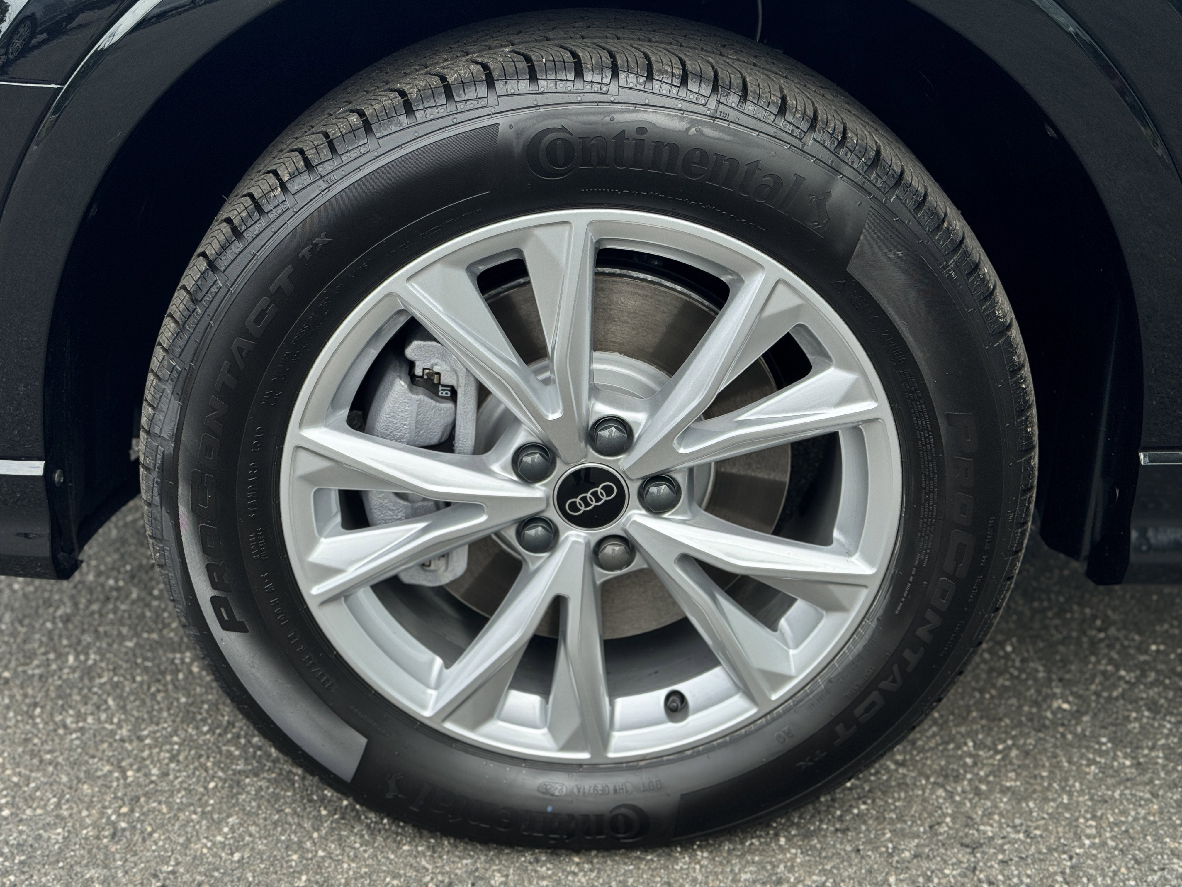 New 2025 Audi Q3 2.0T Premium image 8