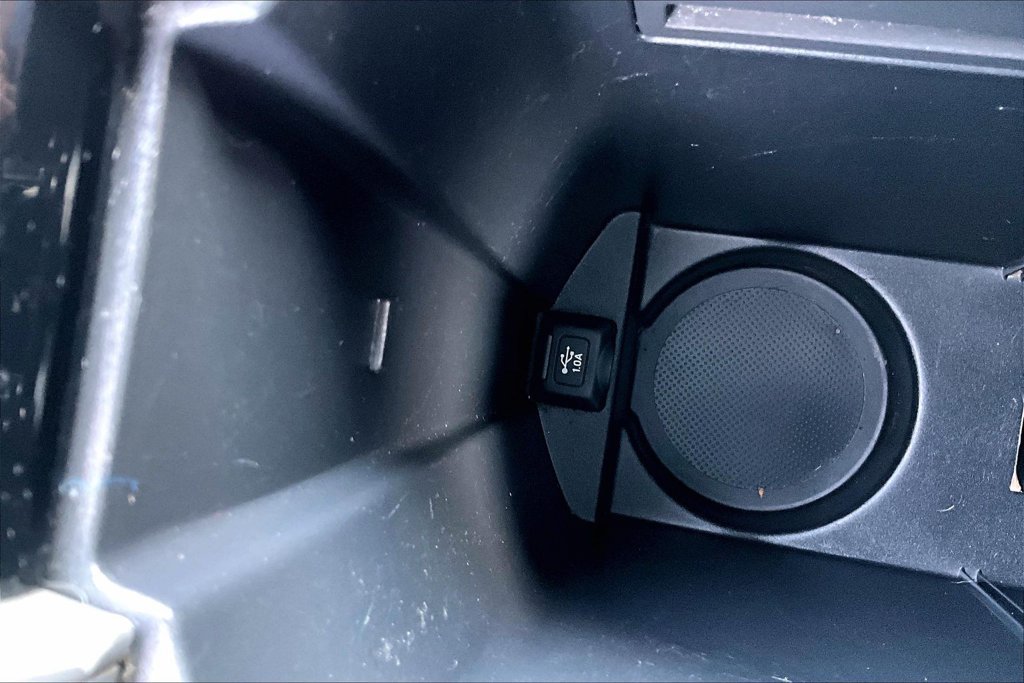 Used 2019 Honda Civic Touring image 32