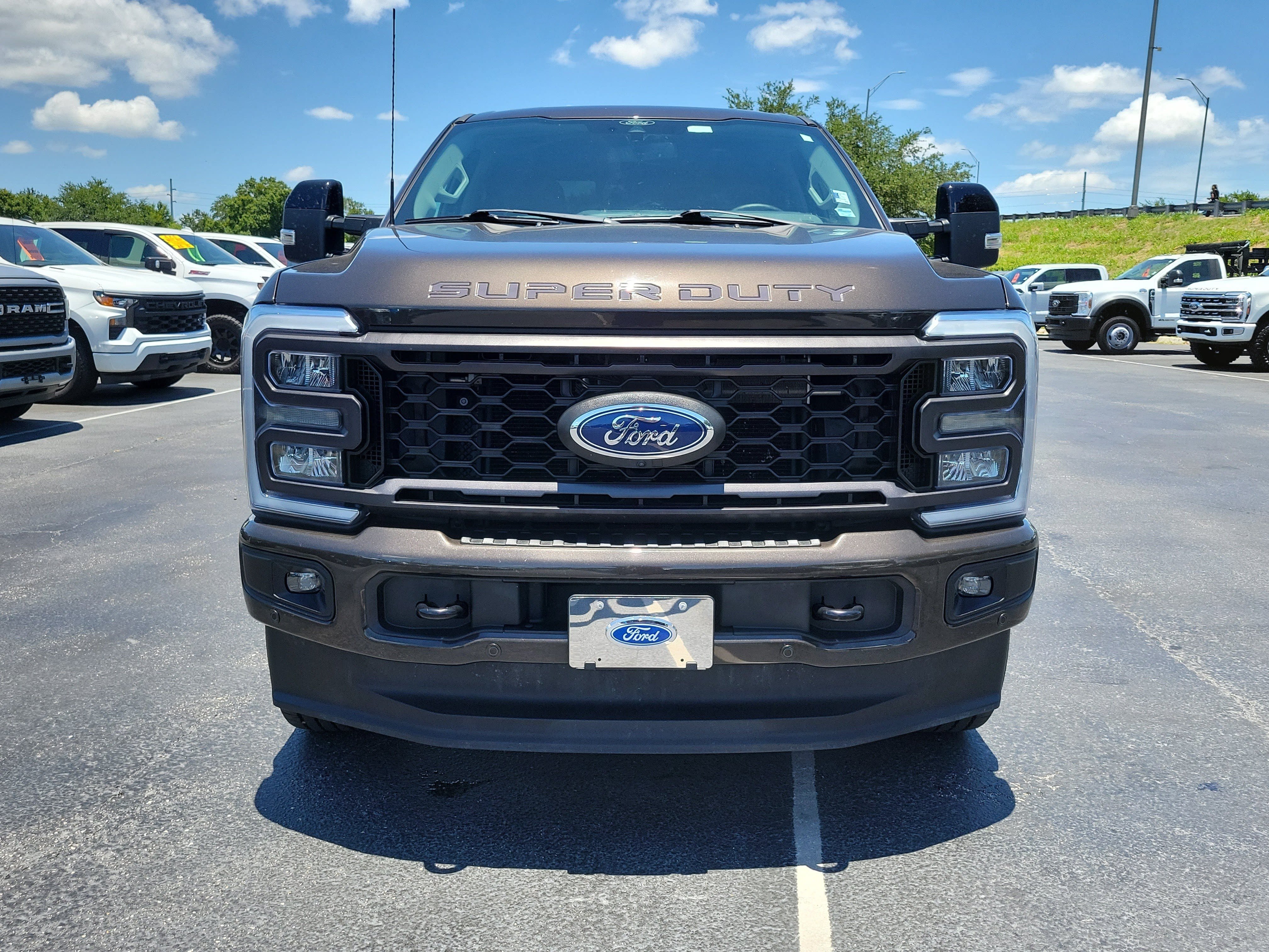 Used 2024 Ford F250 Lariat w/ Lariat Ultimate Package AWD/4WD image 2