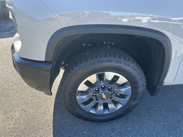 New 2026 Chevrolet Silverado 2500 Custom w/ Custom Value Package image 10