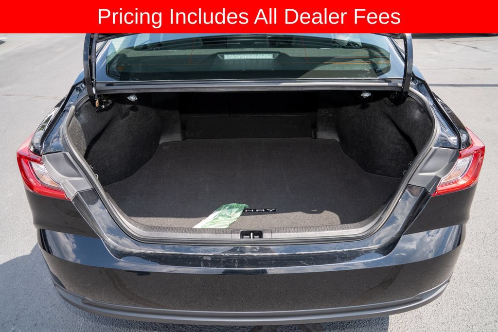 Used 2025 Toyota Camry LE w/ Convenience Package AWD/4WD image 5