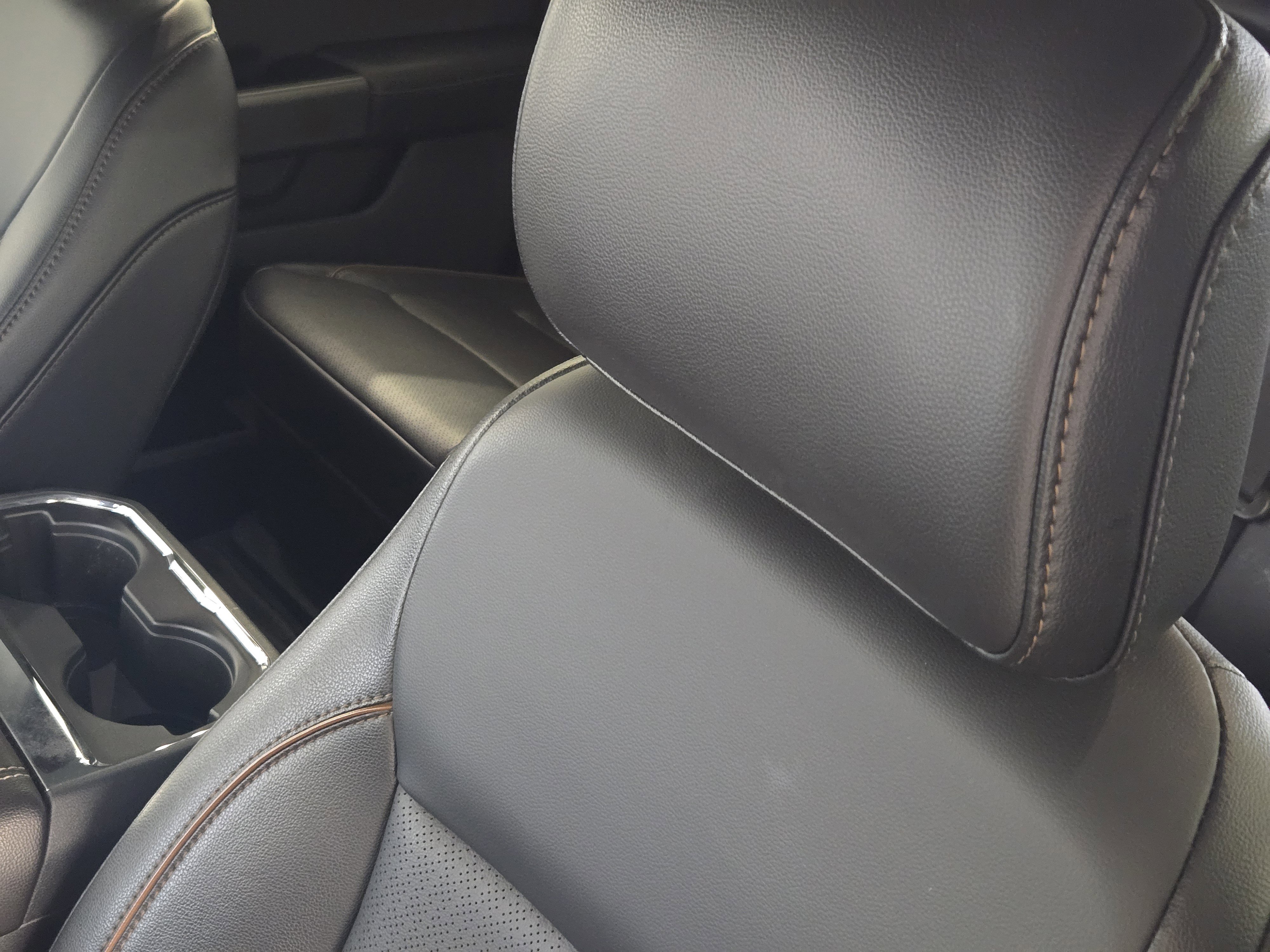 Used 2025 Ford F250 Lariat w/ Lariat Ultimate Package image 15