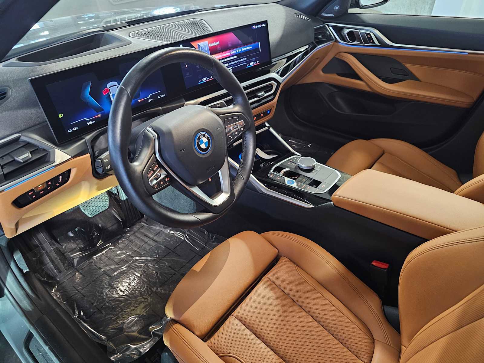Certified 2023 BMW i4 eDrive35 w/ Premium Package RWD image 2