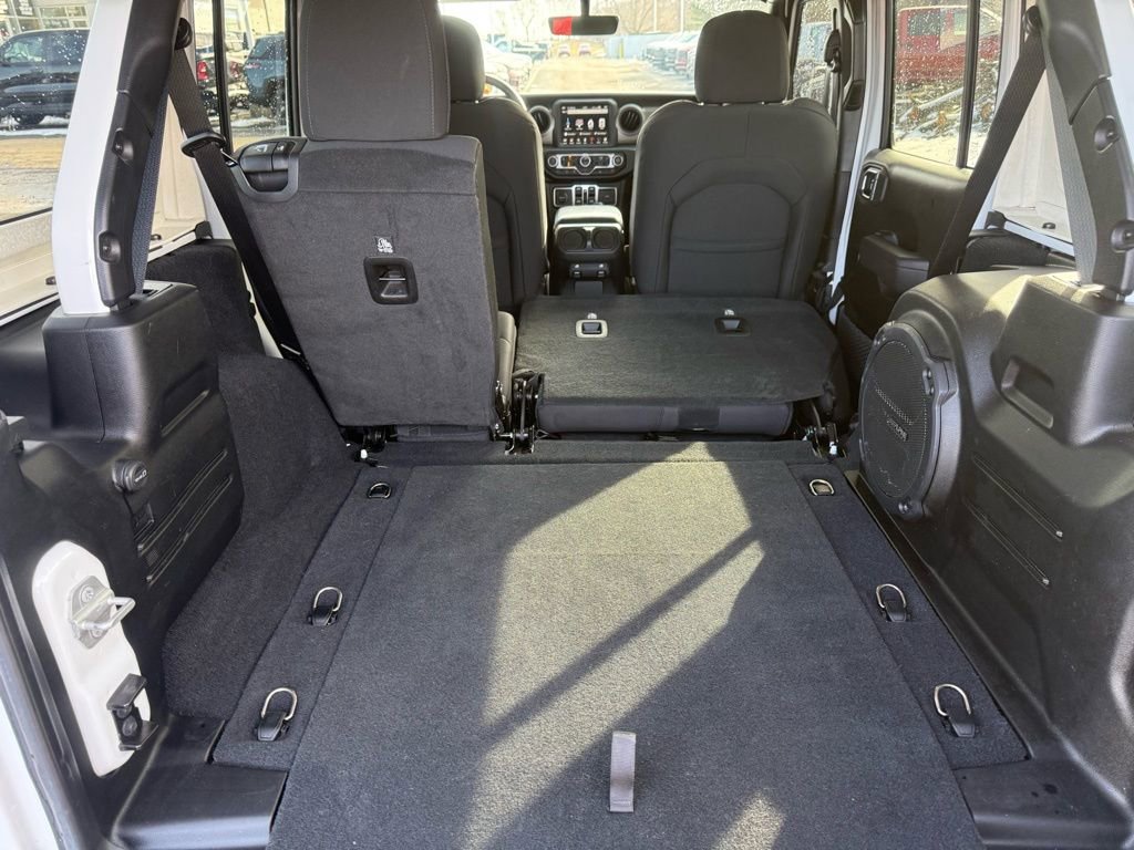 Used 2022 Jeep Wrangler Unlimited Sport image 52