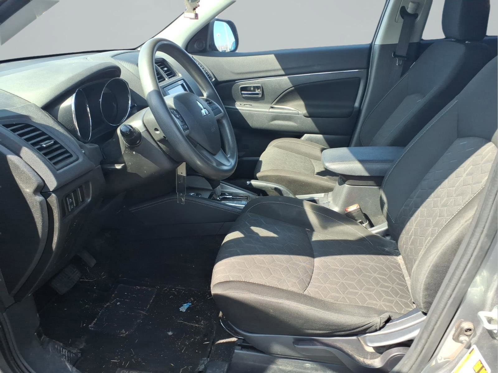 Used 2023 Mitsubishi Outlander Sport ES image 20