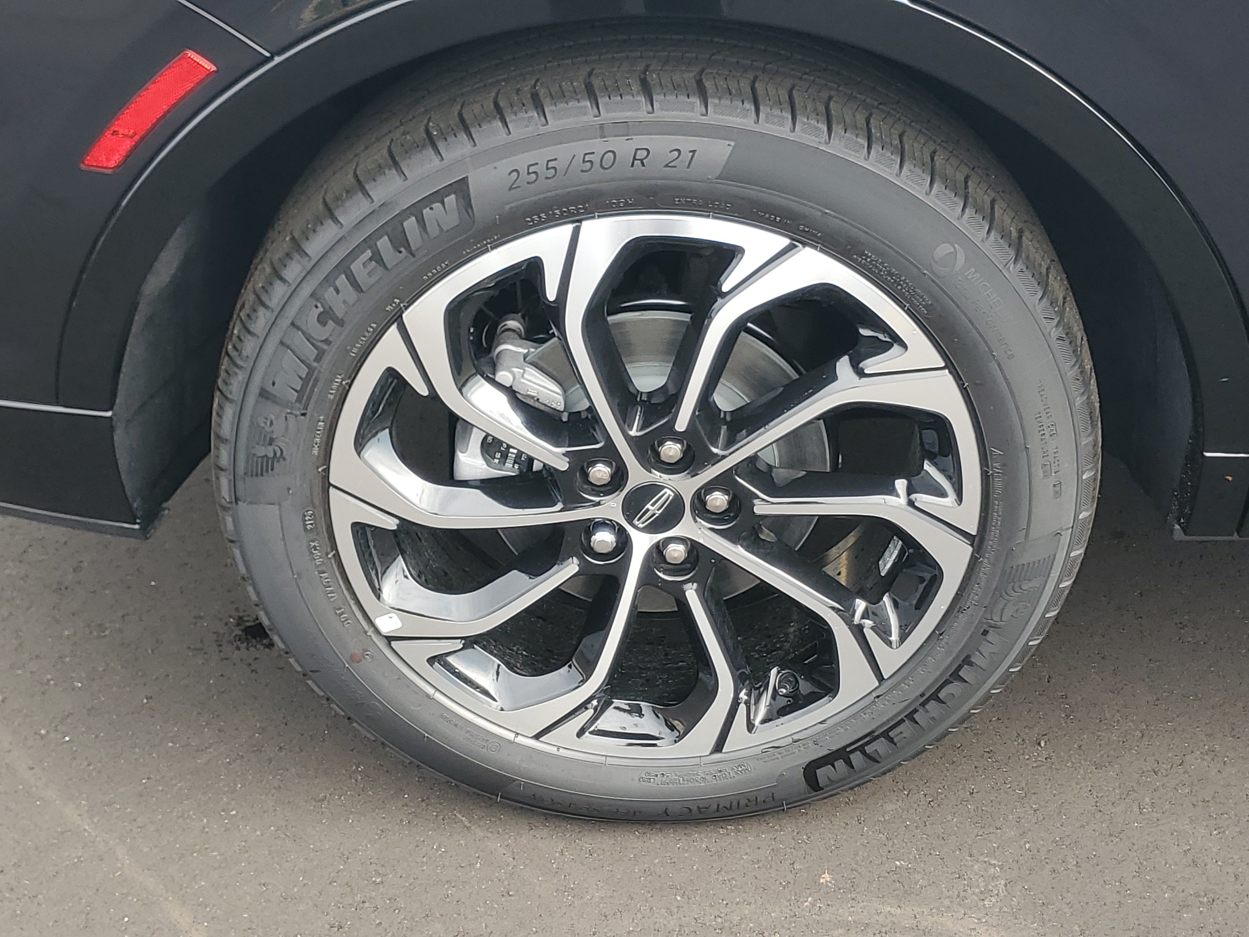 New 2026 Lincoln Nautilus Reserve AWD/4WD image 5