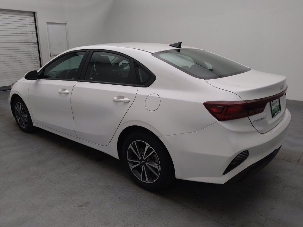 Used 2024 Kia Forte LXS image 3