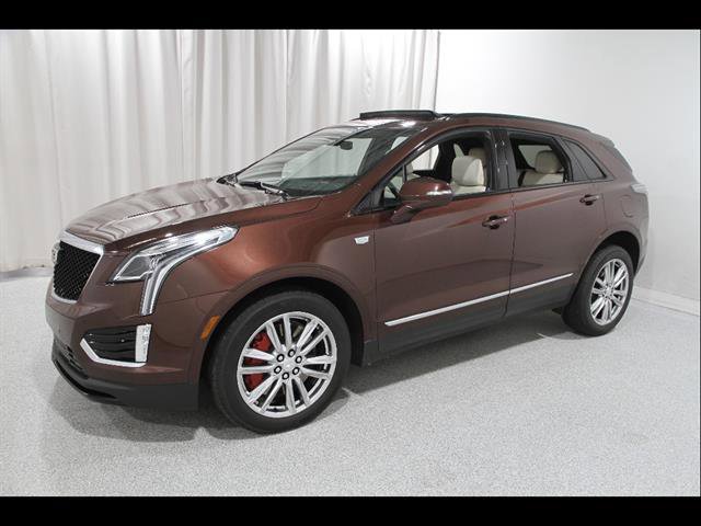 Used 2023 Cadillac XT5 Sportv image 3