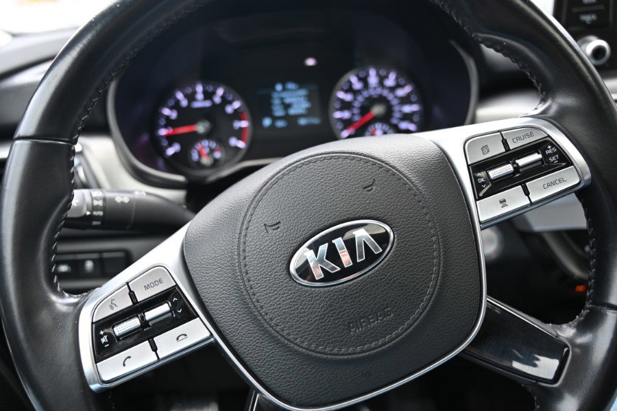 Used 2020 Kia Telluride S w/ S 8 Passenger Seating Package image 21