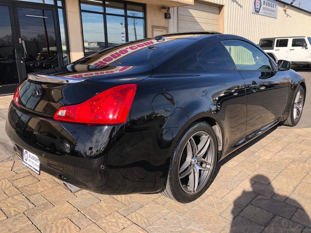 Used 2013 INFINITI G37 Journey w/ Premium Pkg image 2