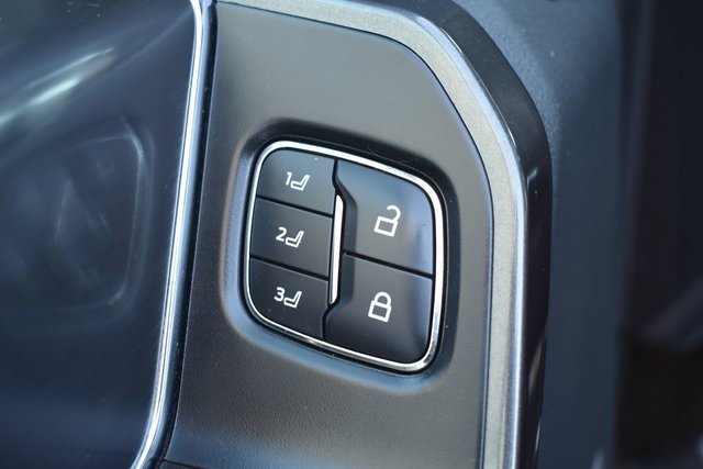 Used 2021 Ford F150 Lariat w/ Equipment Group 502A High image 16