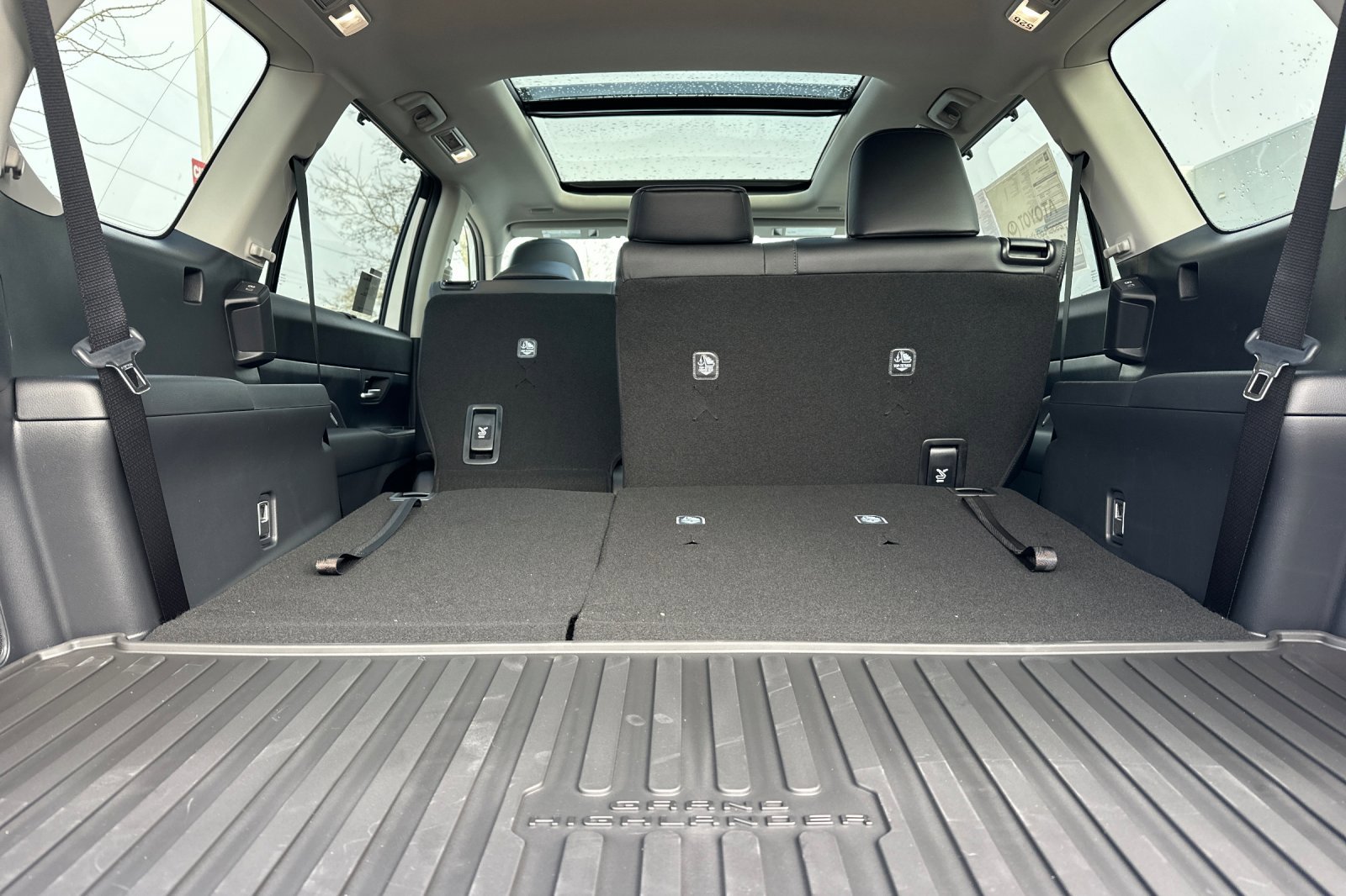 New 2026 Toyota Grand Highlander Limited image 14