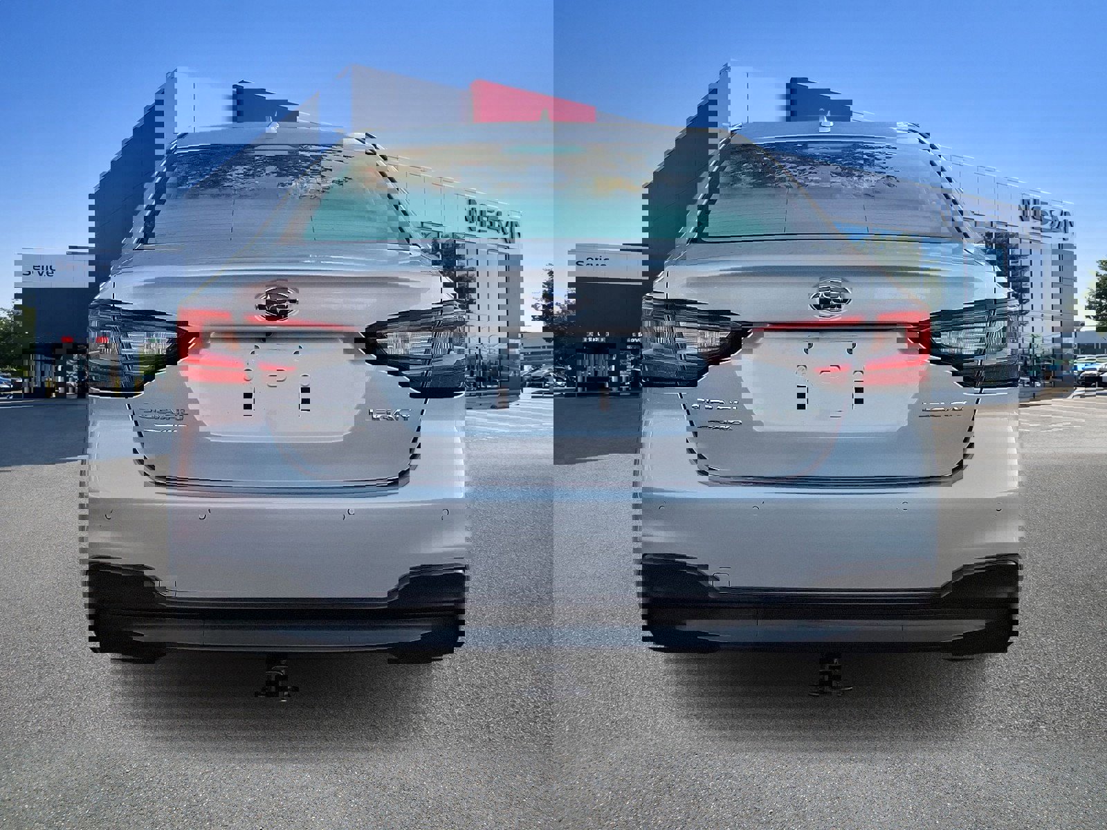 Used 2024 Subaru Legacy Limited image 5