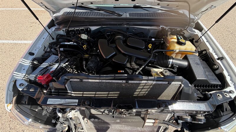 Used 2009 Ford F350 XLT RWD image 15